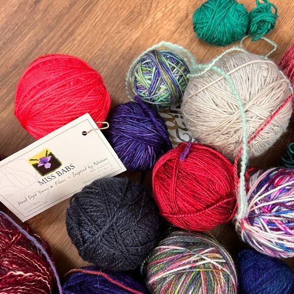 Natural Fiber Hand-Spun Hand Dyed Yarn Remnant Lot - Picture 4 of 16